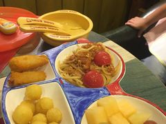 -暖食光·台式家庭餐厅·生日主题店(万达店)