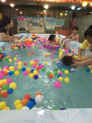 -小鸭先知婴儿游泳馆