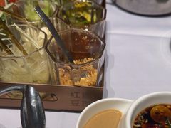 -红鼎豆捞·非遗鲍皇汤火锅(宝丰路店)