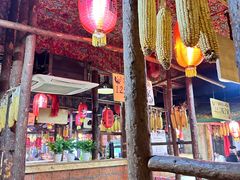 -鱼窝棚柴火铁锅炖(富山屯店)