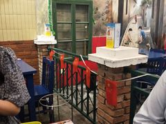 -马路边边火锅串串香(西城店)