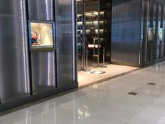 -Gucci(青岛海信广场店)