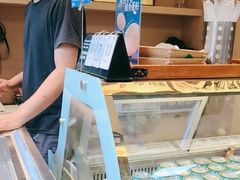 -李与白包子铺(桐梓林店)