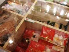零售区-锅圈食汇火锅烧烤食材超市(民丰家园店)