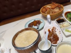 -梅利汴京烤鸭•开封豫菜地标店(东大街店)