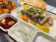 -巴扎美食·新疆菜·西域歌舞表演餐厅(新疆大厦店)