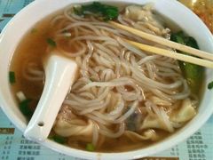 牛腩云吞粉-滋味园(勒流店)