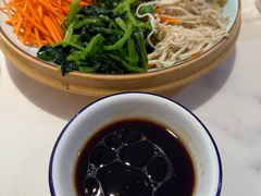 网红大拌菜-稻品香小锅饭豆腐馆(北三路店)