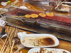 -哈尔滨小酒馆·鲜肉现穿自助烧烤(康新花园店)