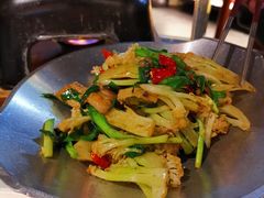 -卢大鲜鱼头捞饭(美利广场店)
