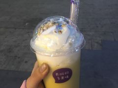 -八一路好吃街(雨田商务大厦店)