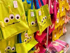 -名创优品(天河区正佳广场二店)