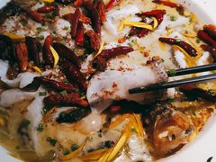 招牌老坛酸菜鱼-江渔儿酸菜鱼·拔草餐厅(虎门君乐汇店)