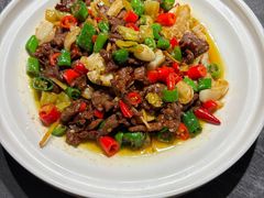 小炒黄牛肉-梁家大院•农家菜(昆山会展中心店)