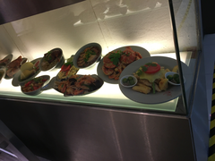 -大头虾越式风味餐厅(光明广场店)