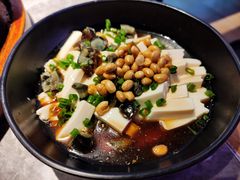 皮蛋豆腐-老板恋上鱼(恒隆广场店)