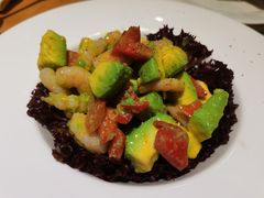 牛油果虾仁沙拉-兰特伯爵西餐厅·啤酒屋(方庄店)