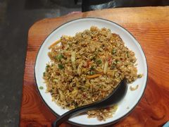 -西部一串烧烤·地道湘西小串