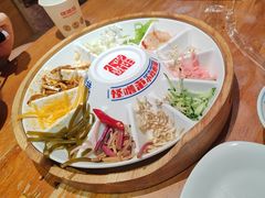 -怪噜范·老贵阳街头名小吃(鸿通城店)