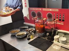 -怪噜范·老贵阳街头名小吃(汇金星力城店)