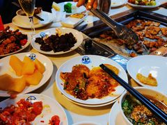 -爱客得牛排海鲜烤肉·火锅自助(春熙路黑金好店)