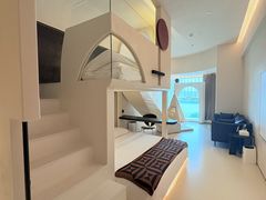 -芷迹江景酒店(五一广场汇景城店)