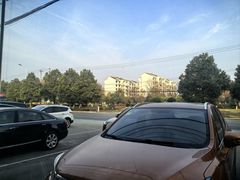 -旅宁大酒店