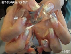 爱手爱脚造型水晶甲-摩睫+皮肤管理·科学美容中心