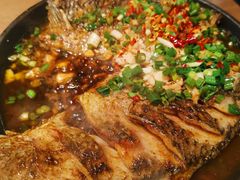 -聚鑫朋酸菜肥肠(文艺路口店)