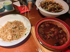 -魏铭鱼头捞饭(晋阳路店)