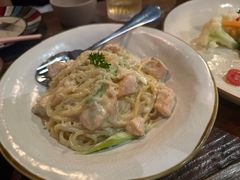 -SISTERS BAR RESTAURANT川意酒馆(嘉善老市H楼店)