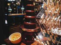 -领鲜活海鲜榴莲自助火锅(东门店)