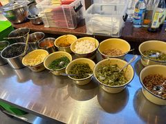 -丽丽三鲜螺蛳粉(田林路店)