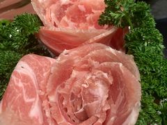 玫瑰五花肉-新草堂锅物料理(泉城路店)