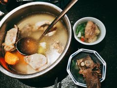 滩羊手抓肉-丝路金桃·新疆菜(徐汇店)