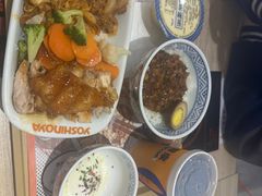 -吉野家(秀谷店)