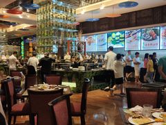 -三英温泉度假酒店-自助餐厅