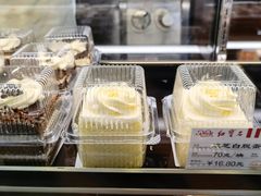 -红宝石·鲜奶小方(万航店)
