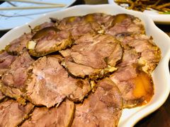 秘制肘子-姥姥家春饼店(佳亿时尚广场店)