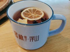 -蜜桃餐厅·伴山(仙林金鹰店)