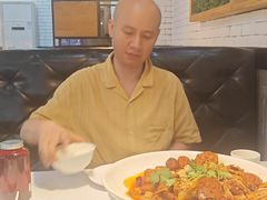 -拿渡麻辣香锅(世茂广场·工三店)