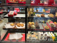 面包甜点陈列柜-星巴克(株洲荣时代广场店)