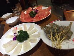 -洪焱重庆老火锅(万福花园店)