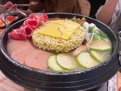 -WOW LUCKY创意韩料(龙阳广场店)