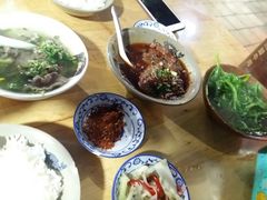 -杨三娘跷脚牛肉(羊子山西路店)