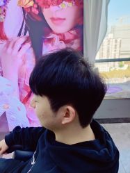 -藤野造型烫发染发