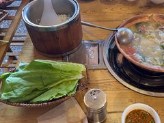 -阿婆情腊排骨火锅(金虹路店)