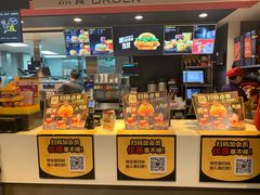 -麦当劳(哈西万达店)