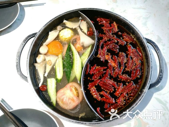 逸南山鲜毛肚火锅鸳鸯锅底图片 - 第11张