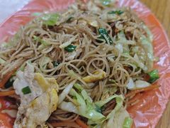 -蚝哥花姐湛江烤生蚝(美丽湾市场店)